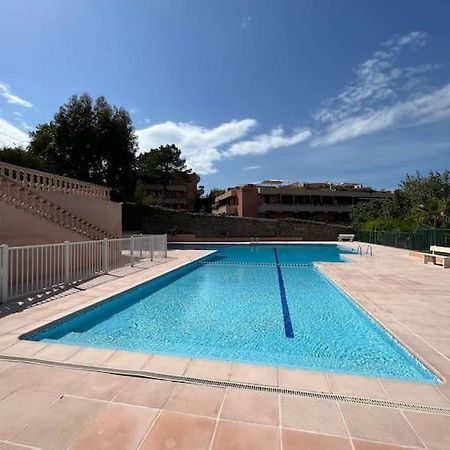 Appartement Avec Jardin Au Coeur De Saint-Tropez. Exterior foto